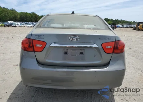 2010 Hyundai Elantra Blue z USA, uszkodzony, nr VIN KMHDU4AD8AU169946